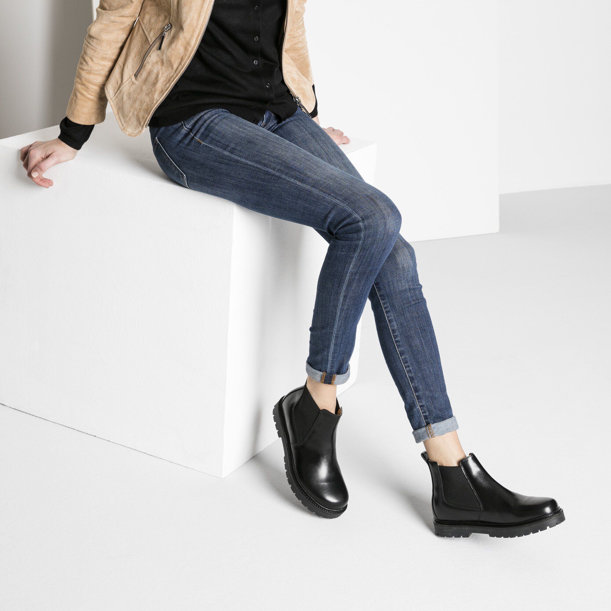   Close-up with a female model