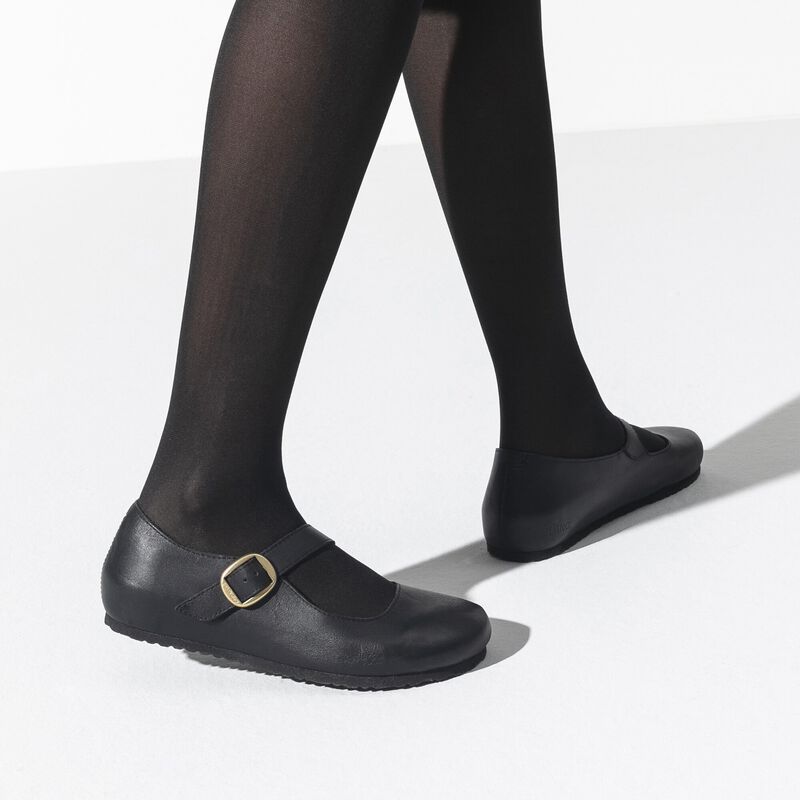 BIRKENSTOCK Tracy Natural Leather Black Lounge Fit detail