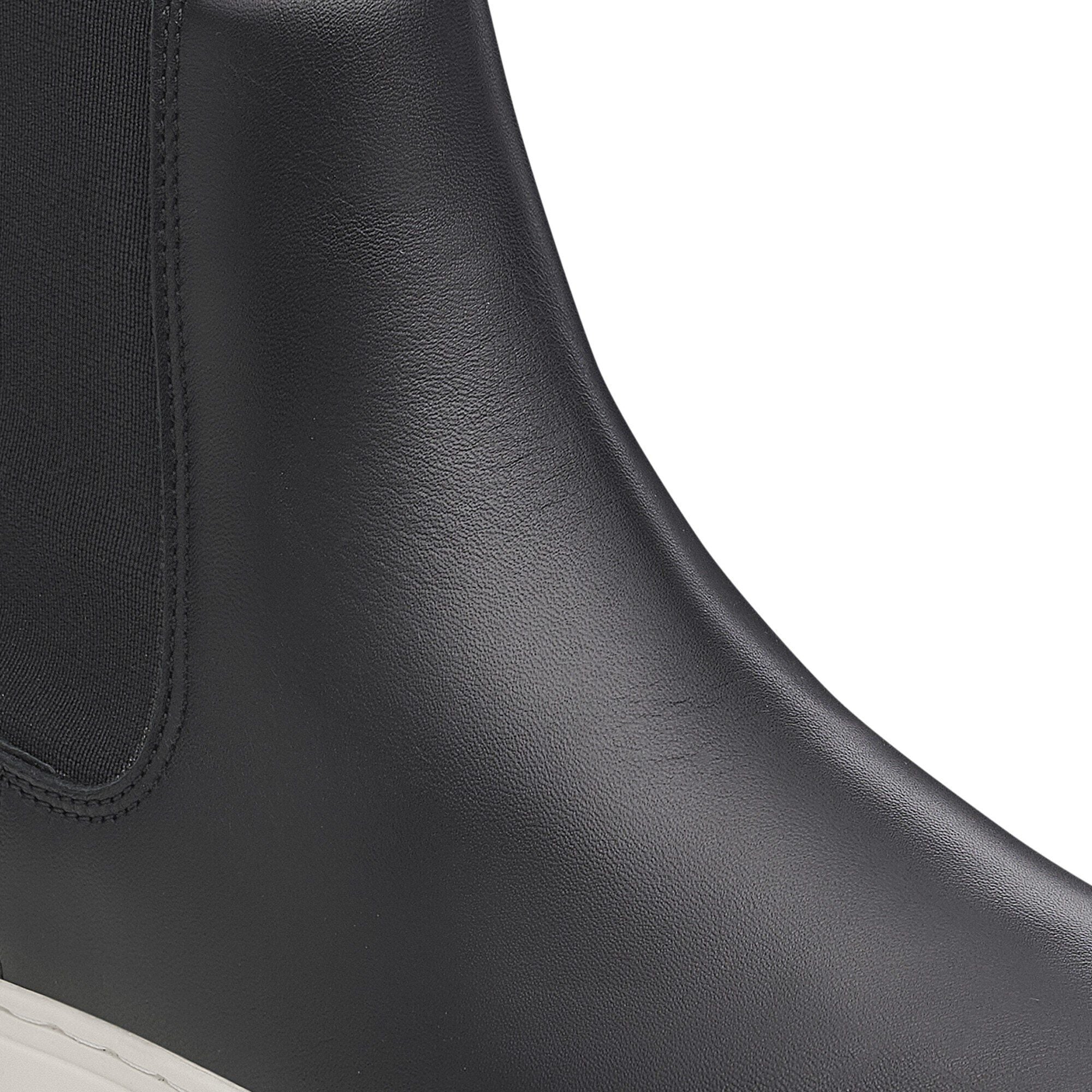 Bend Chelsea Leather in Color Black | BIRKENSTOCK US