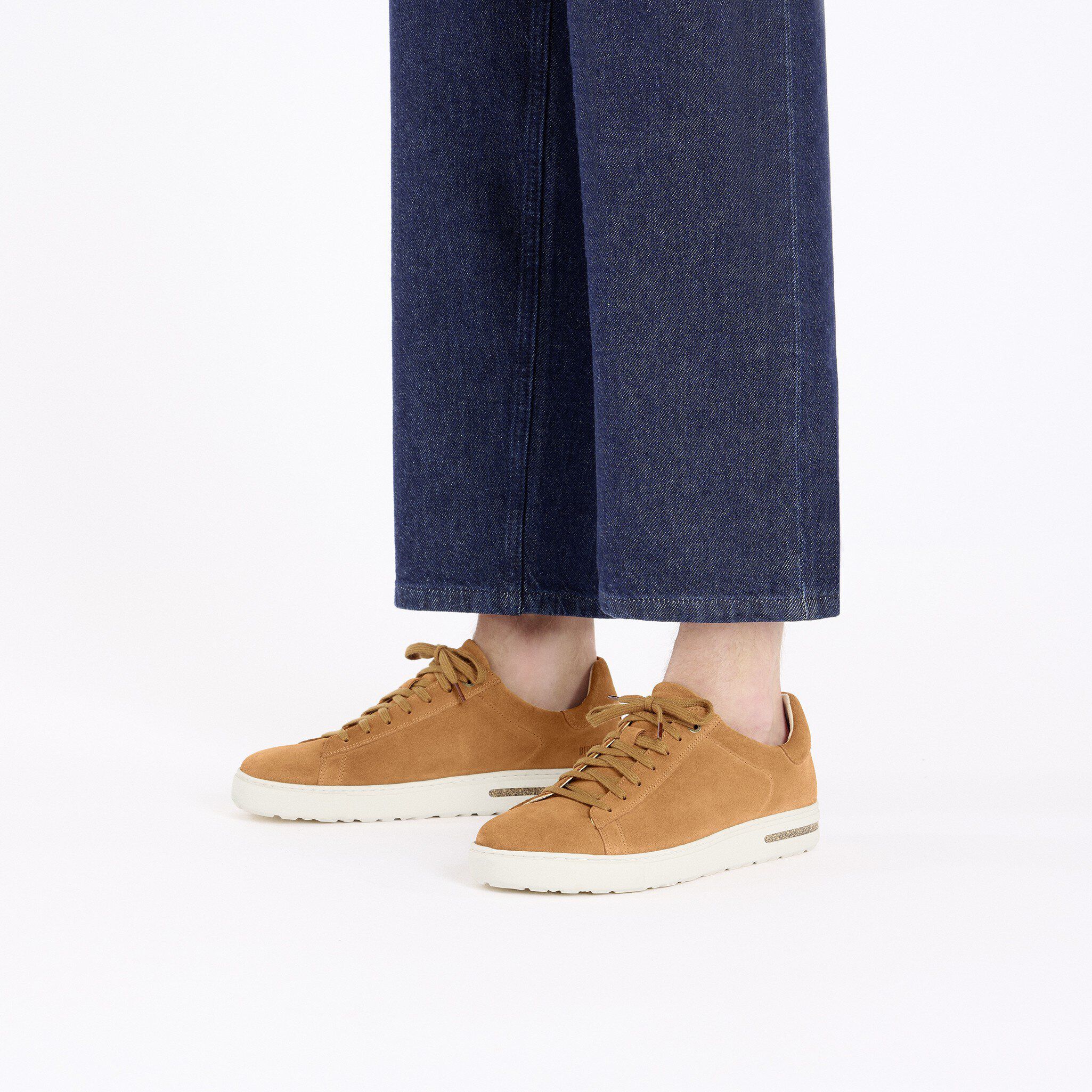 Bend Low Suede Leather
