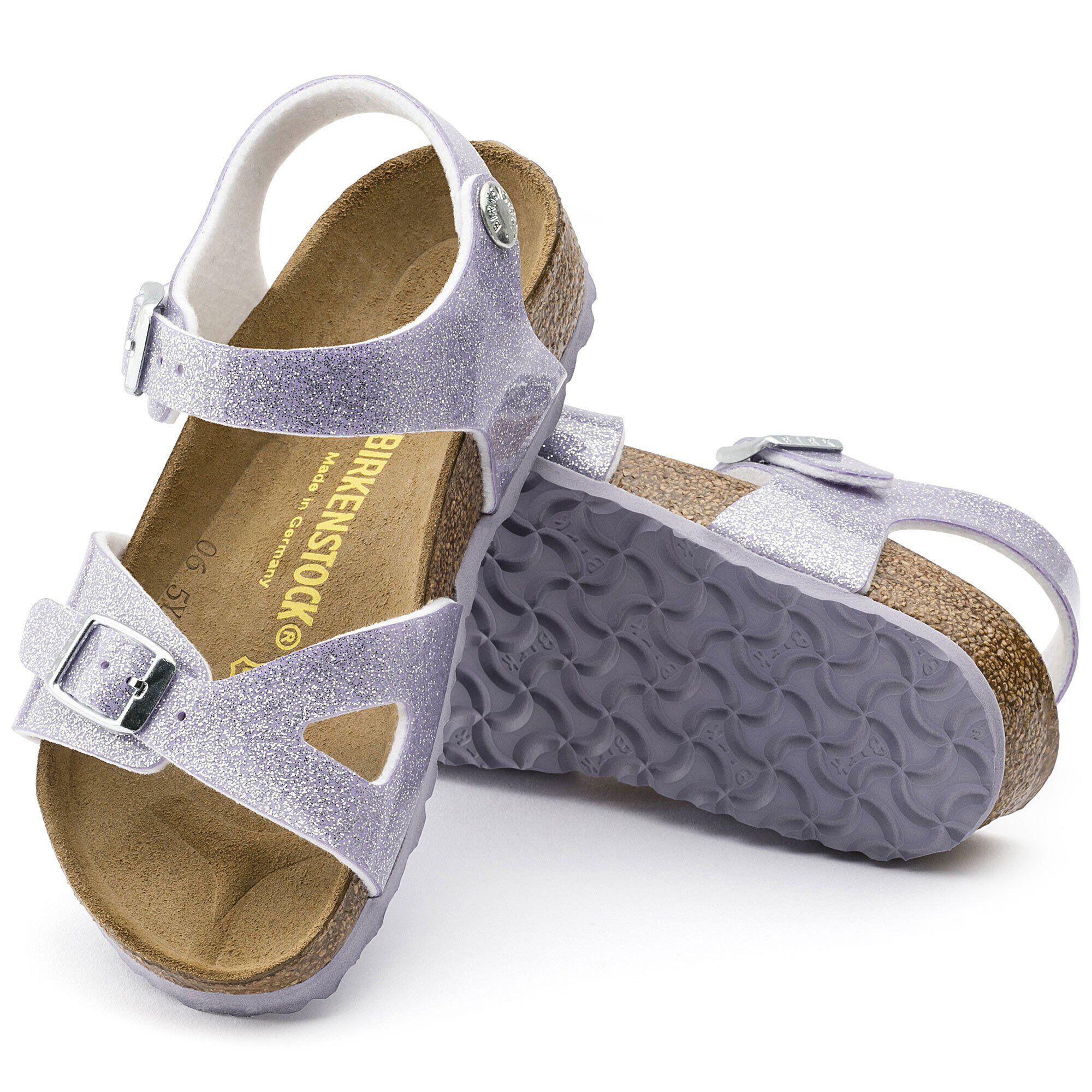   with outer sole details