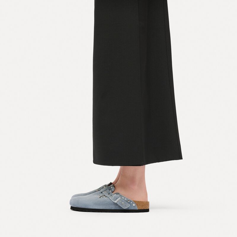 BIRKENSTOCK Boston Rivet Suede Leather Stone Blue Soft Footbed detail