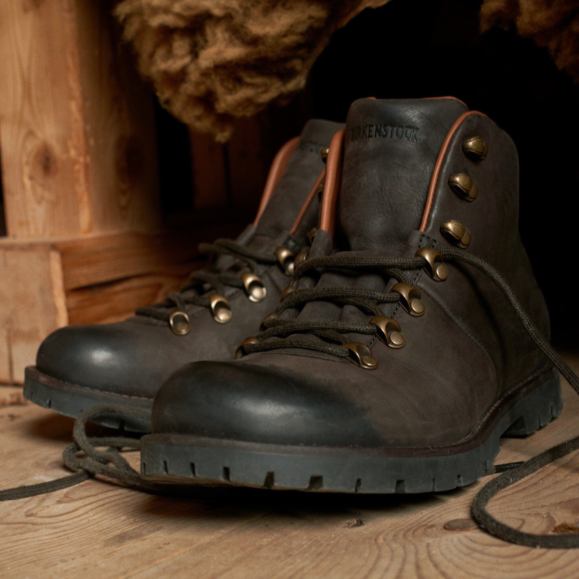 Hancock Nubuck Leather