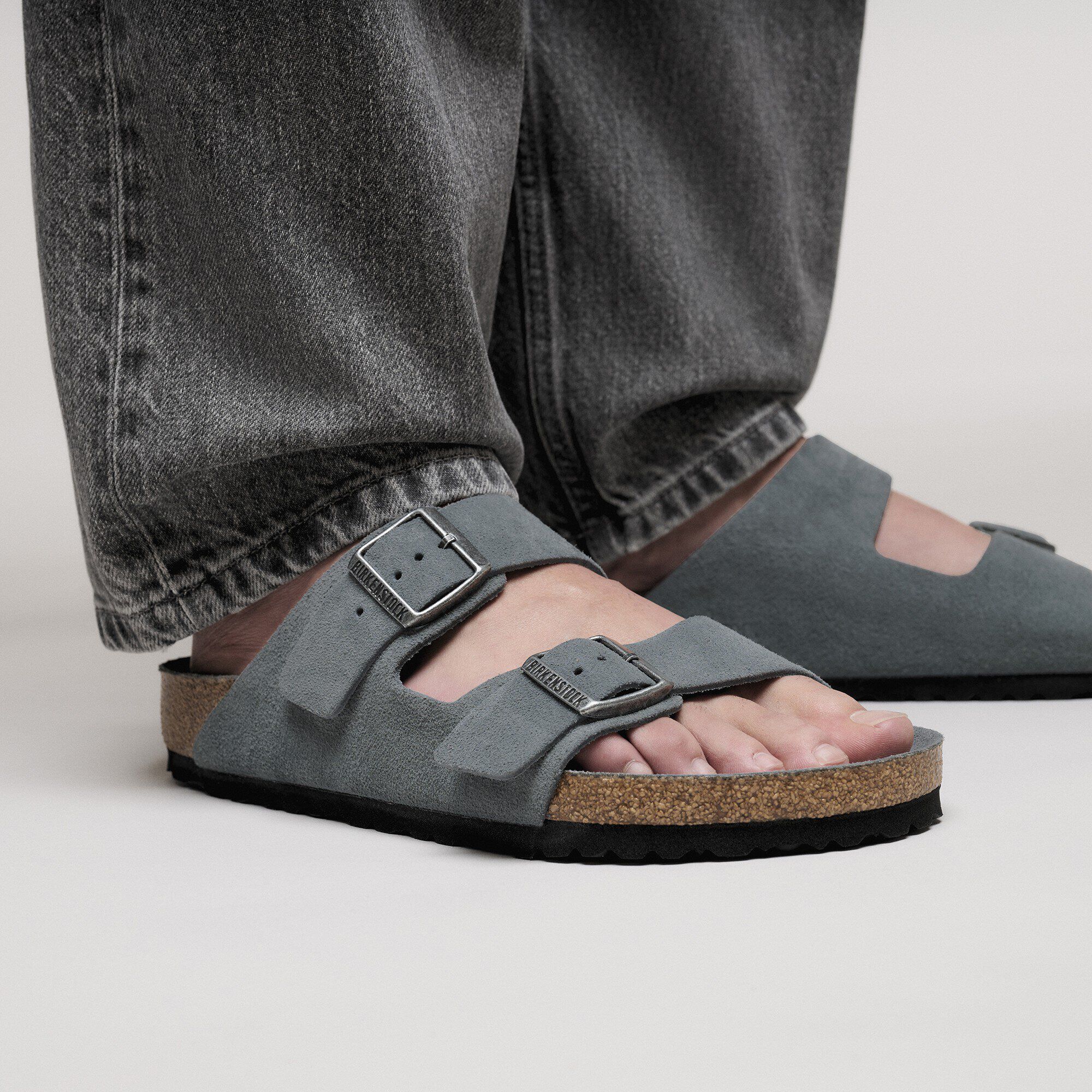 Arizona Soft Footbed Suede Leather in Color Basalt Gray Tonal