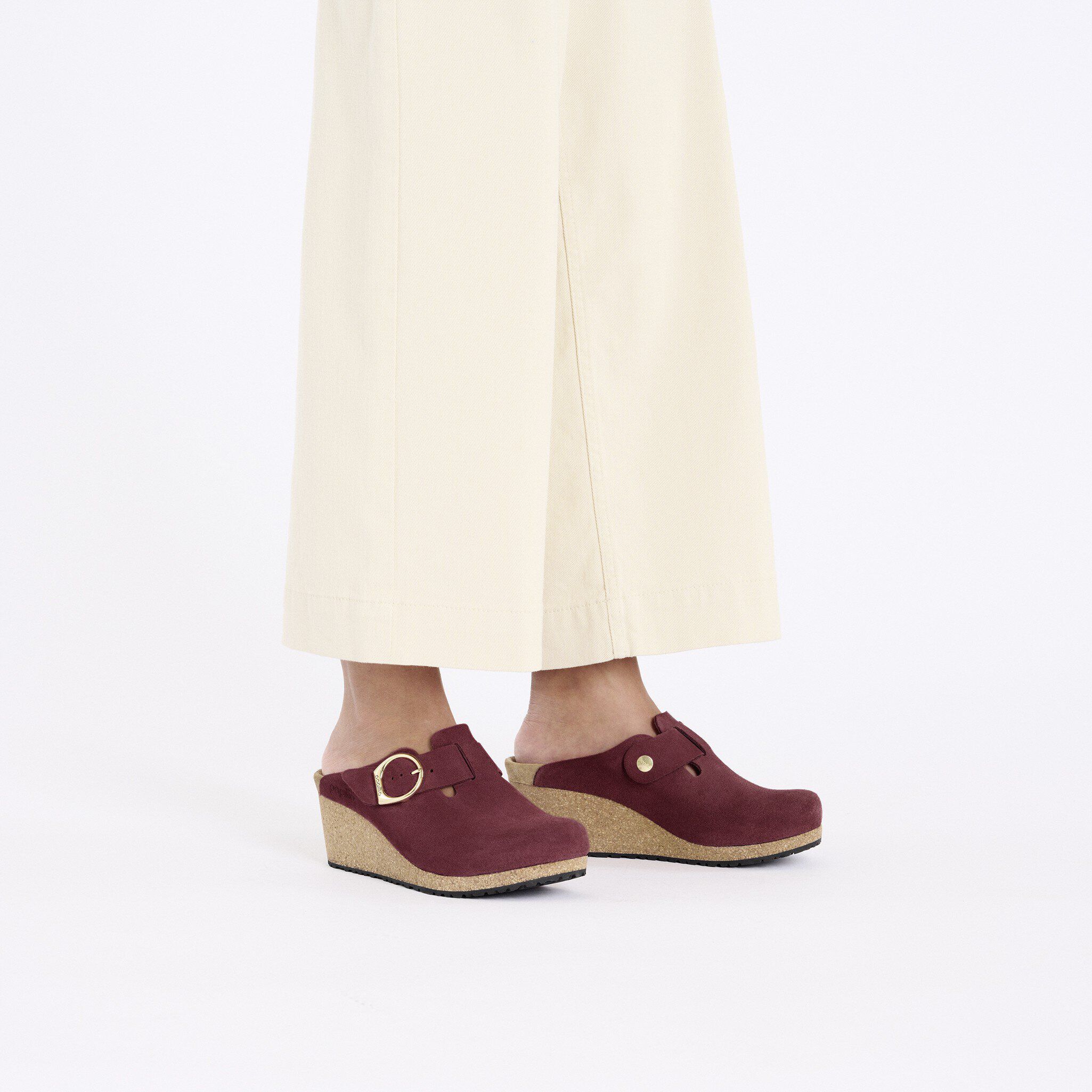 Fanny Ring-Buckle Suede Leather