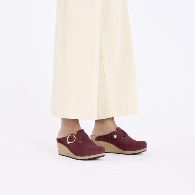 Fanny Ring-Buckle Suède