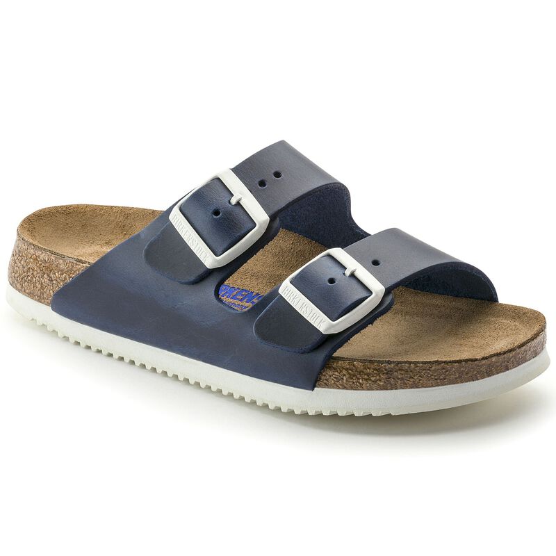 BIRKENSTOCK Arizona Soft Footbed Natural Leather Black Trail Easy detail