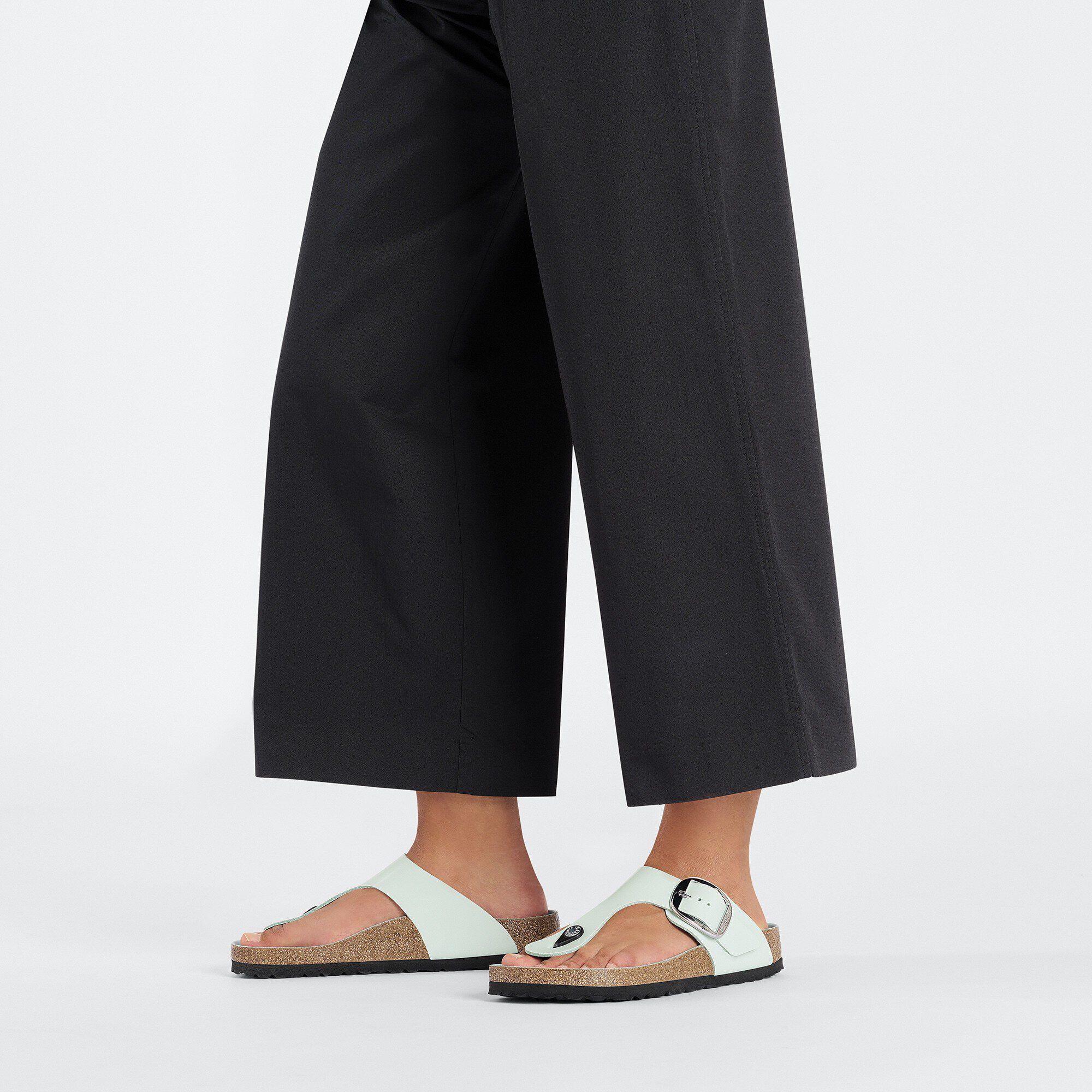 Gizeh Big Buckle Cuir naturel verni