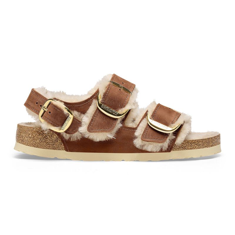 BIRKENSTOCK Milano Big Buckle Shearling Natural Leather Oiled Cognac Easy Walk detail