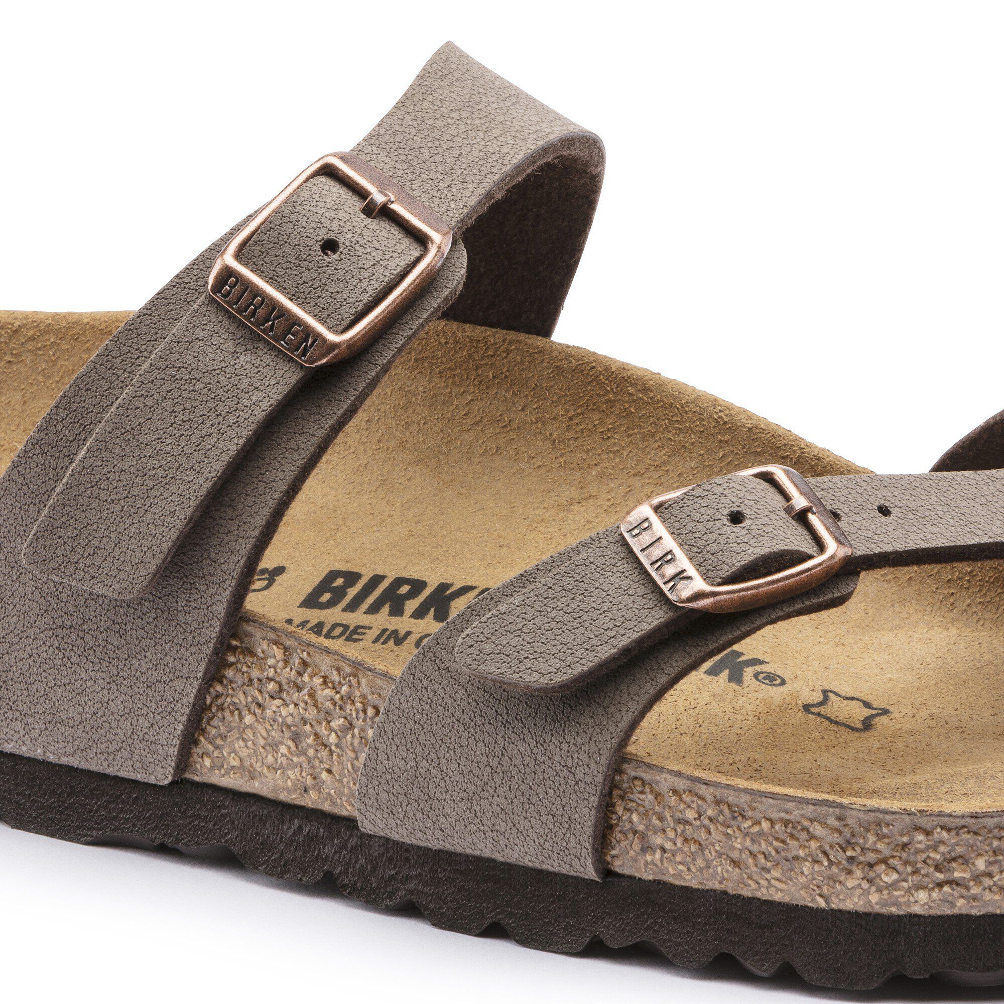 Mayari Birko-Flor Nubuck Close-up view showing material detail image num&eacute;ro 6