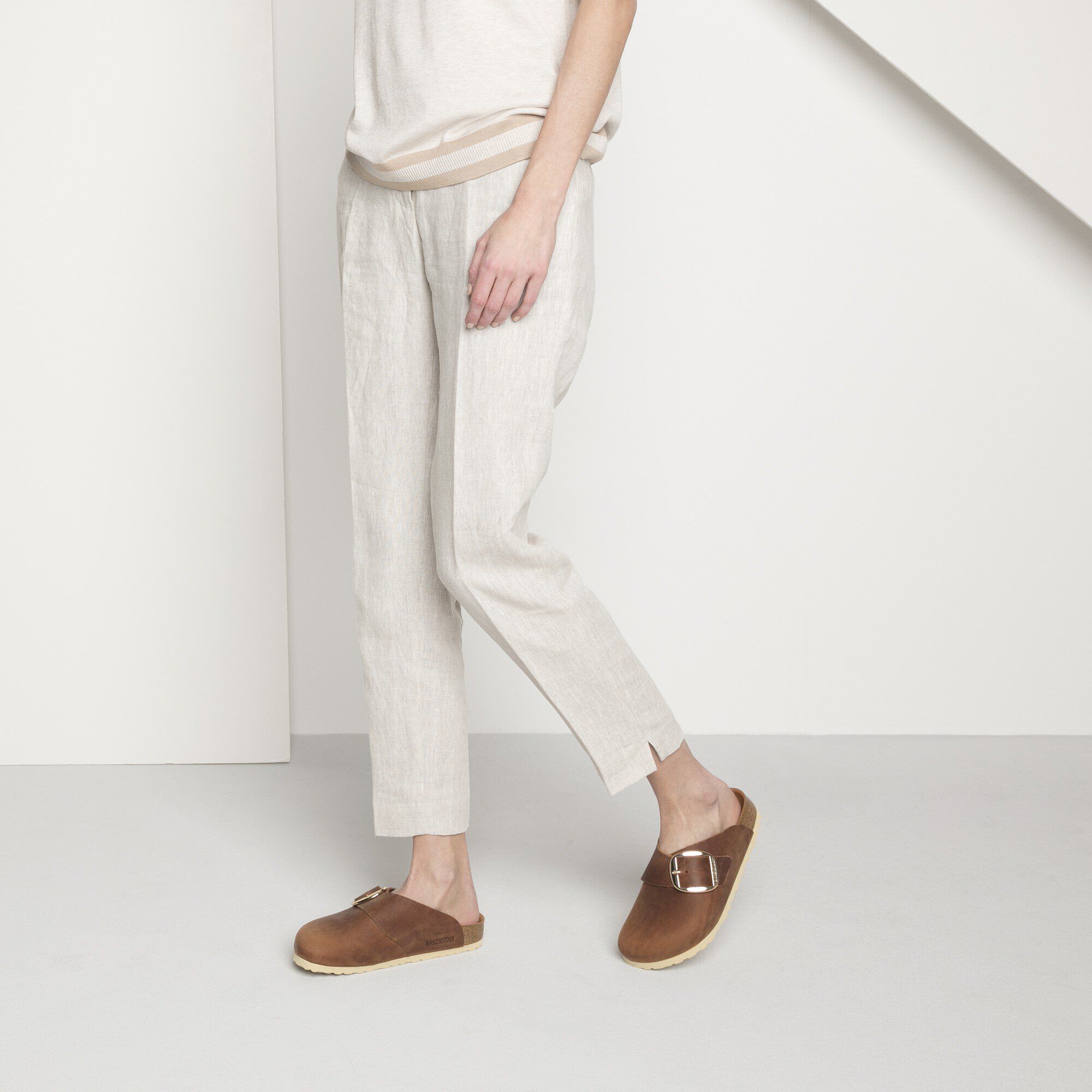 Basel Big Buckle Oiled Leather