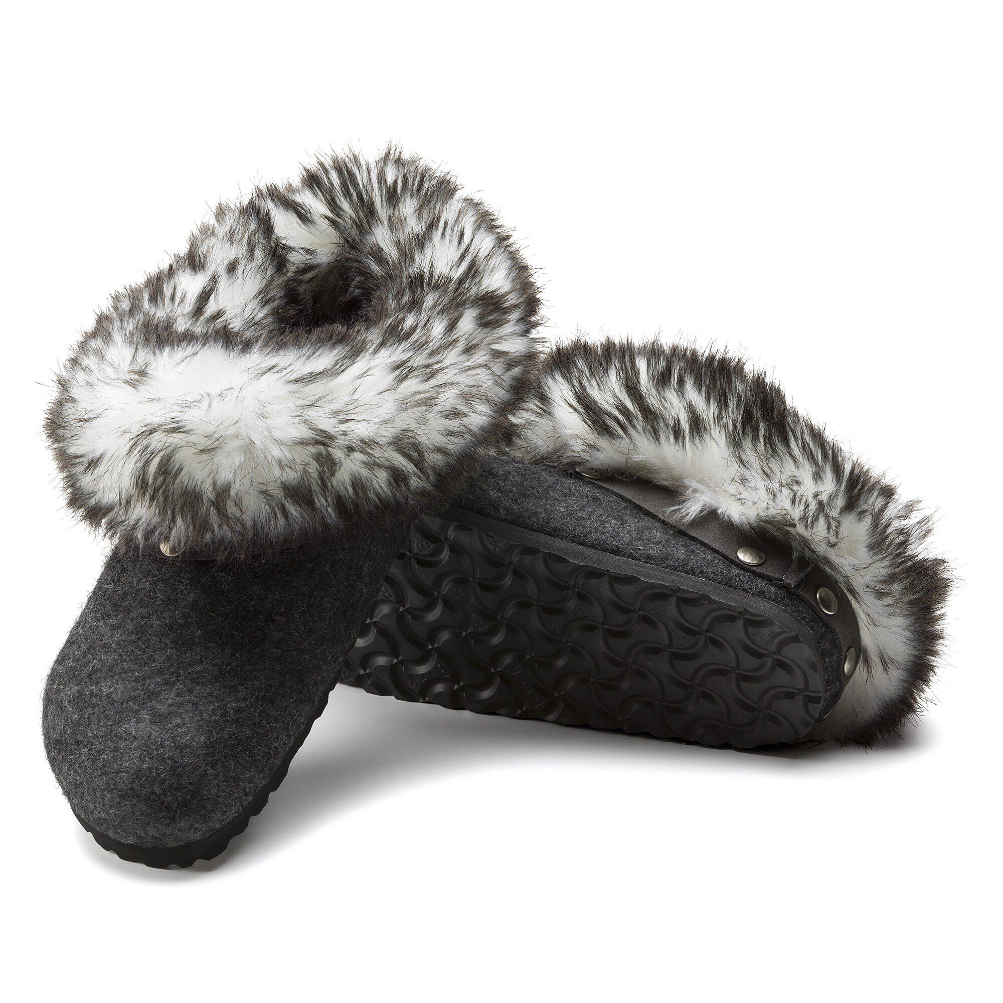   with outer sole details