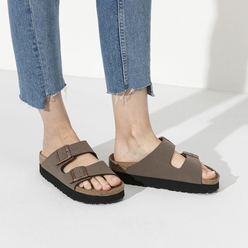 BIRKENSTOCK Arizona Platform Vegan Birko-Flor Nubuck Mocha Classic Fit detail