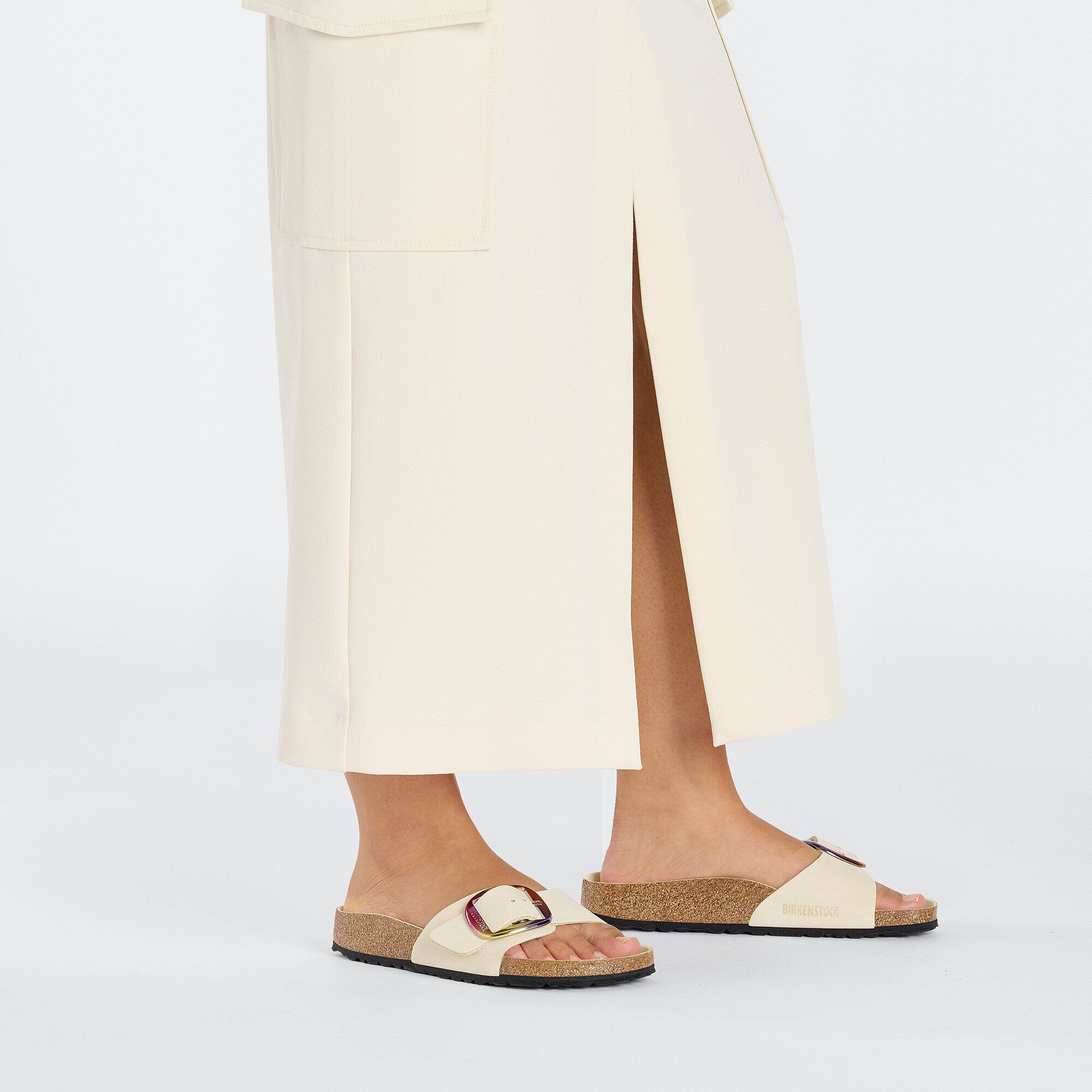 Madrid Big Buckle Nubuck Leather