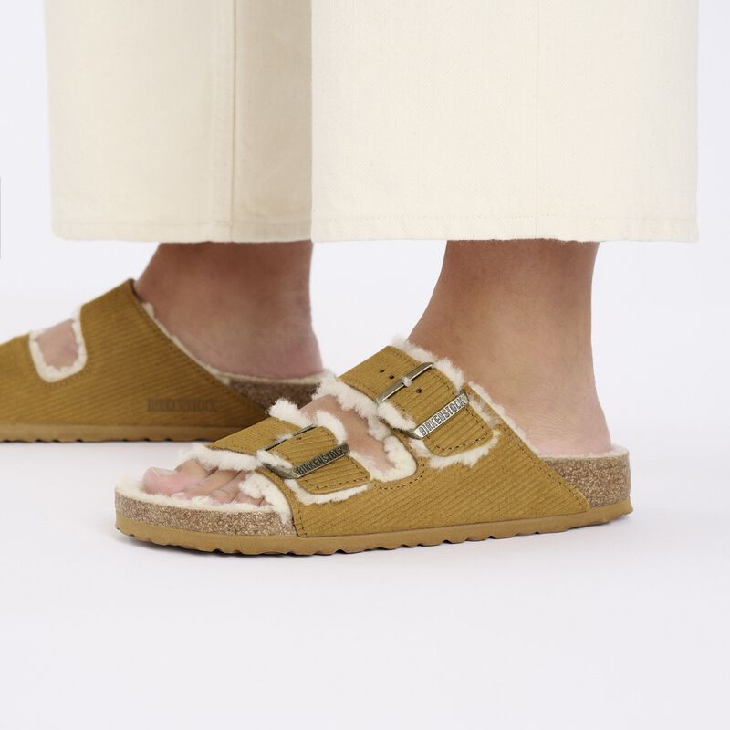 BIRKENSTOCK Arizona Shearling Suede Leather/Fur Corduroy Cork Brown Trail Easy detail