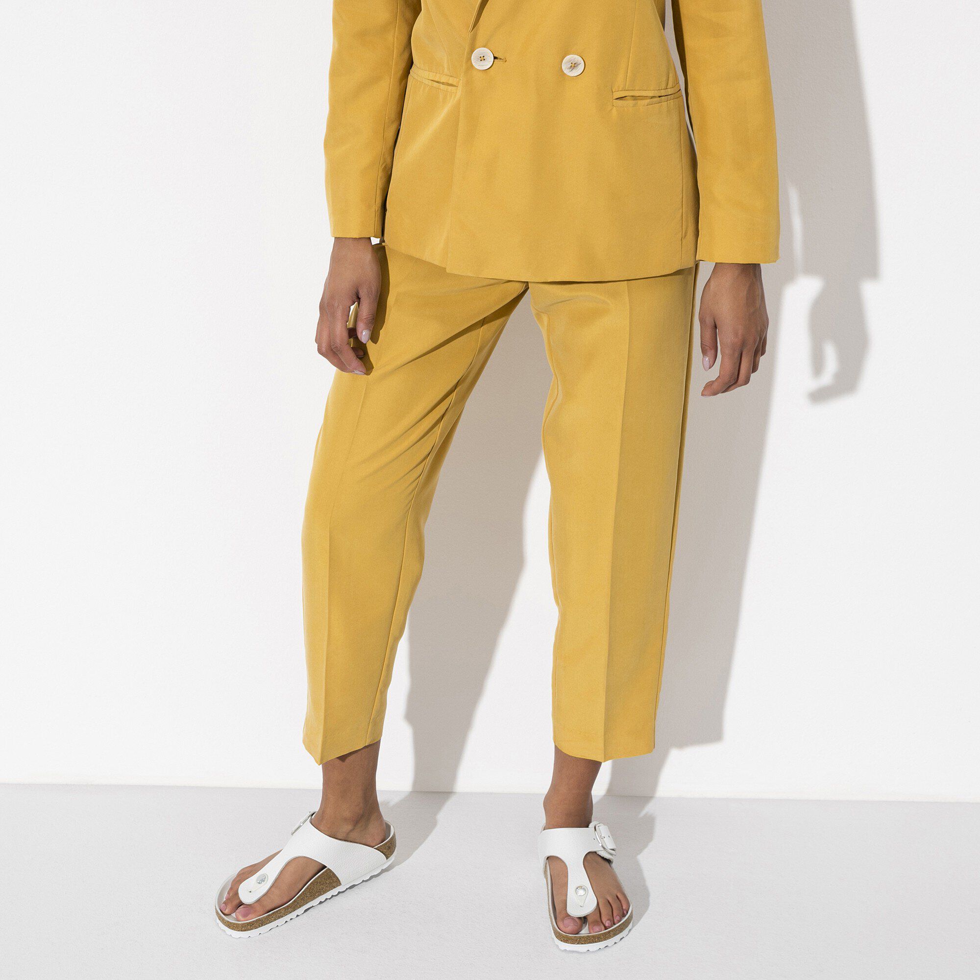 Gizeh Big Buckle Leather