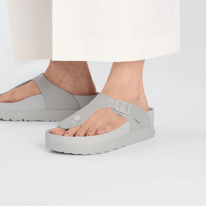 BIRKENSTOCK Gizeh Flex Platform Natural Leather Mineral Gray Soft Sole detail