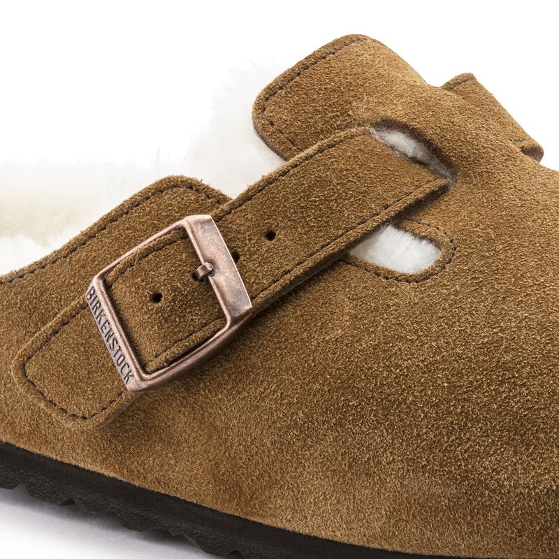 BIRKENSTOCK Boston Shearling Suede Leather Mink Soft Footbed detail