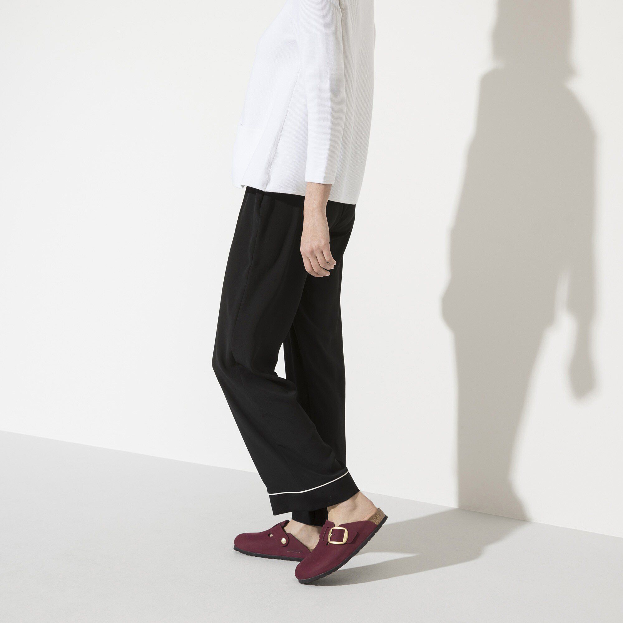 Boston Big Buckle Nubuck Leather