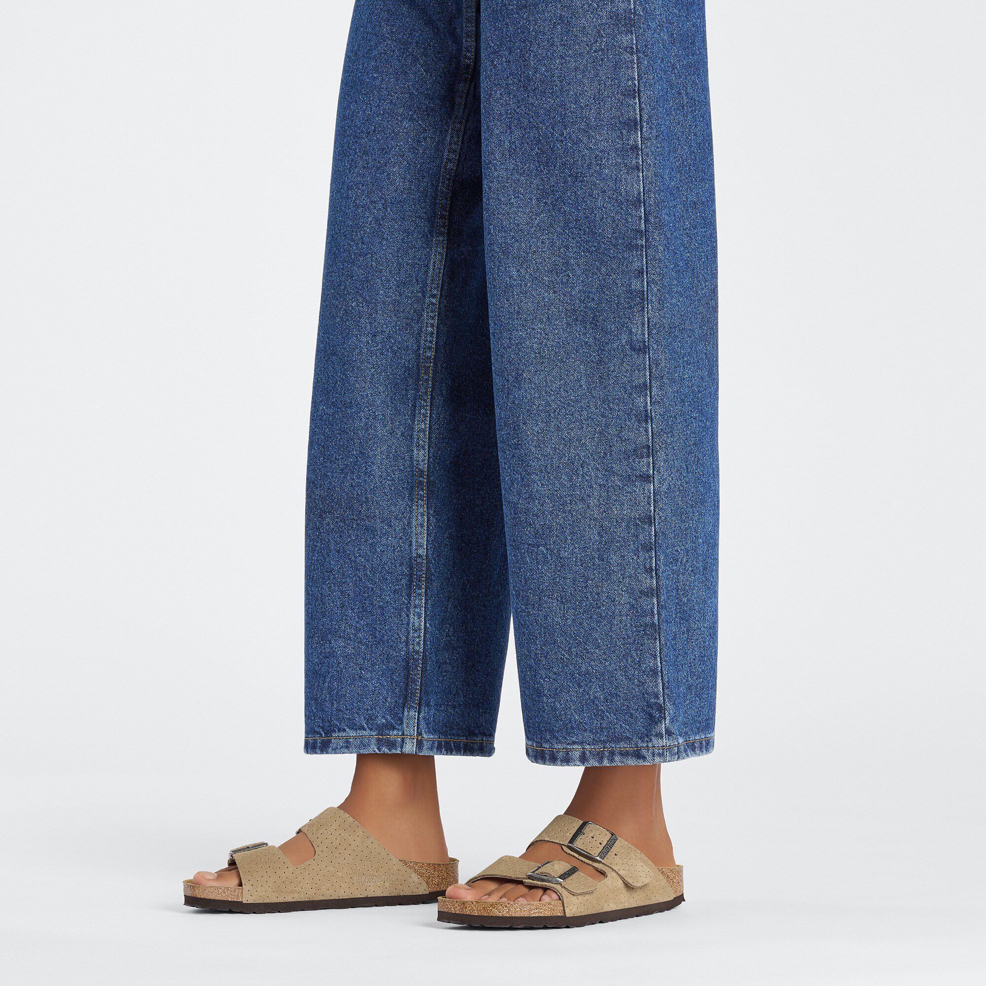 Arizona Suede Embossed