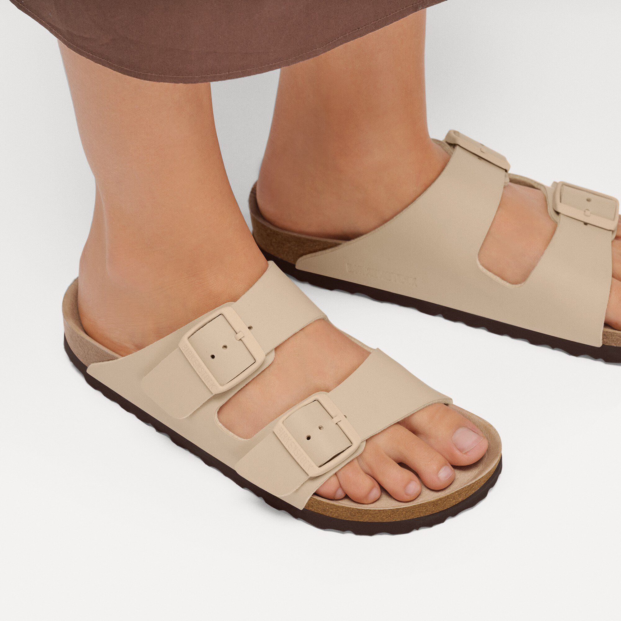 Arizona Birko-Flor Close-up with a female model