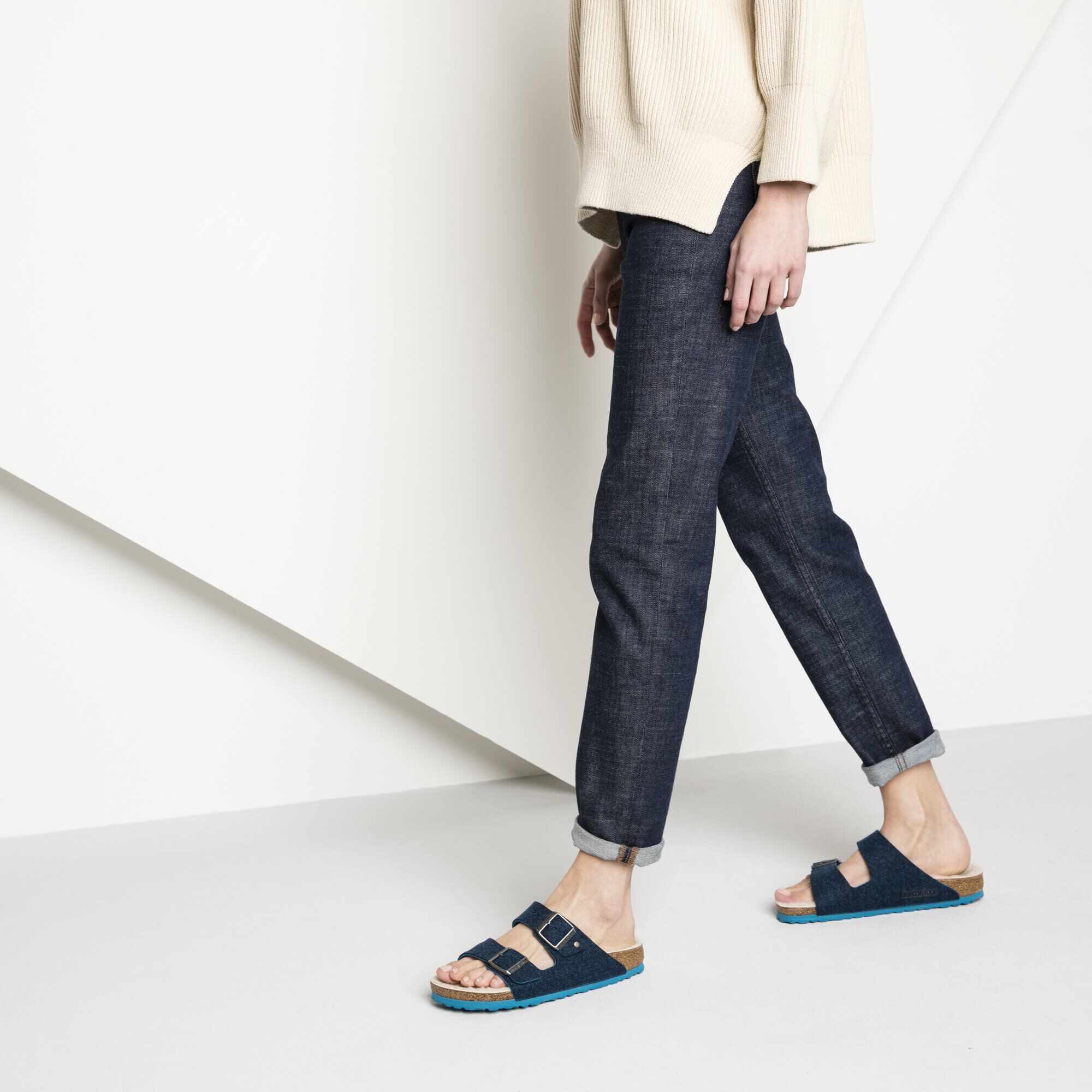 Arizona Wool Felt with a female model