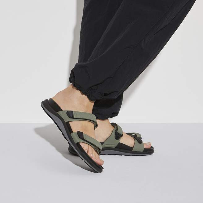product photo 7 of 8