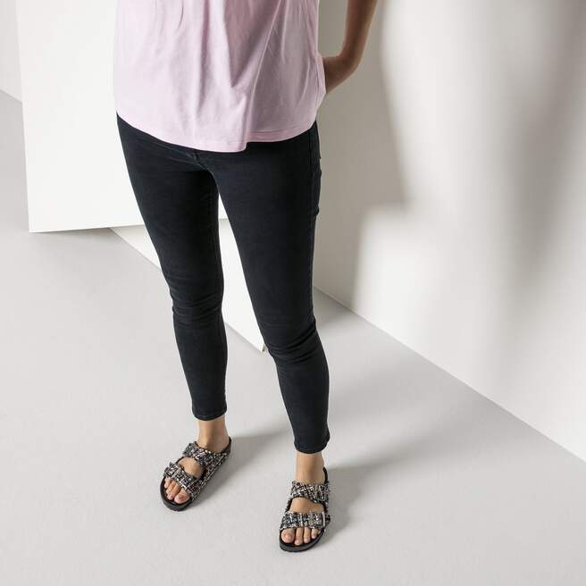 product photo 5 of 8