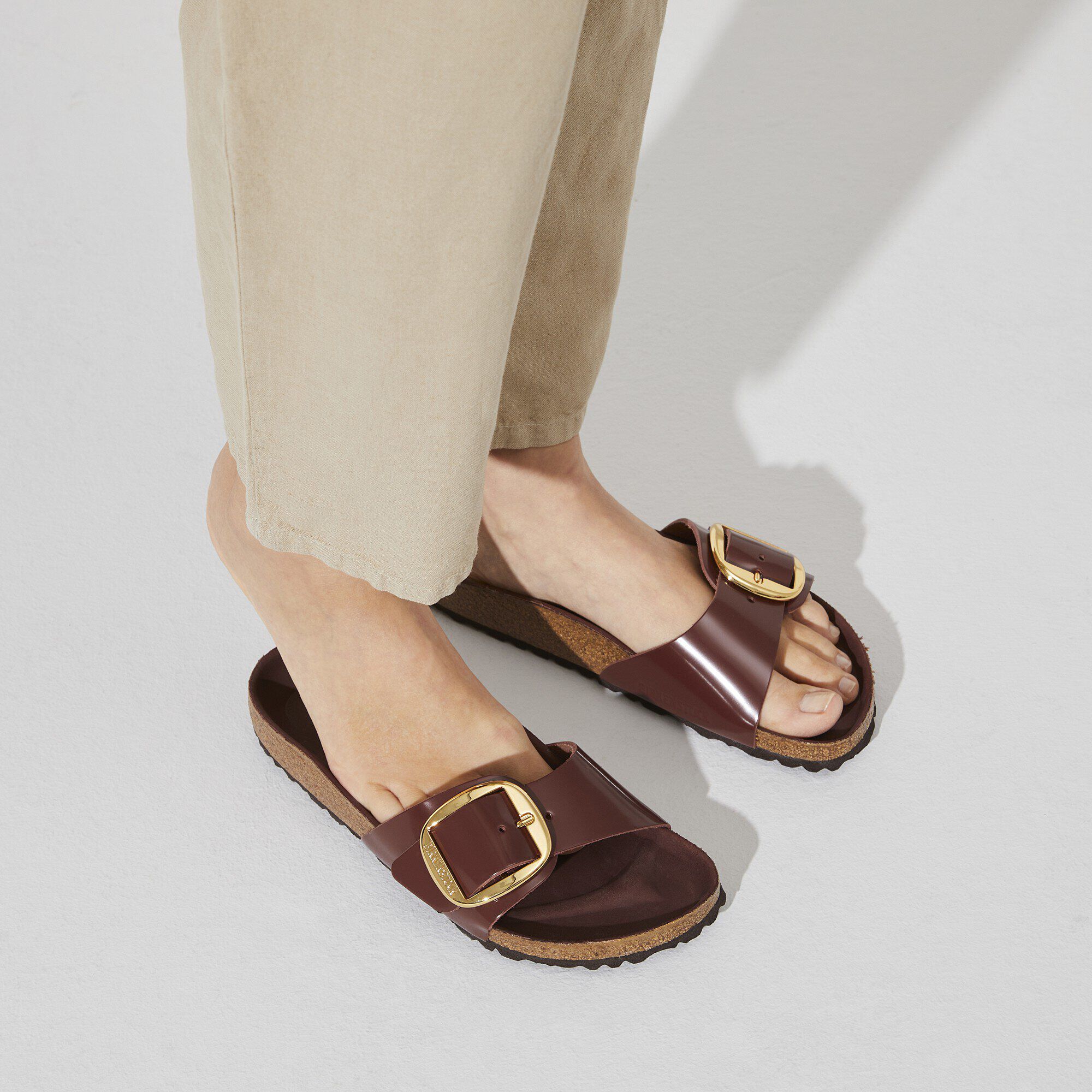 Madrid Big Buckle Natural Leather Patent