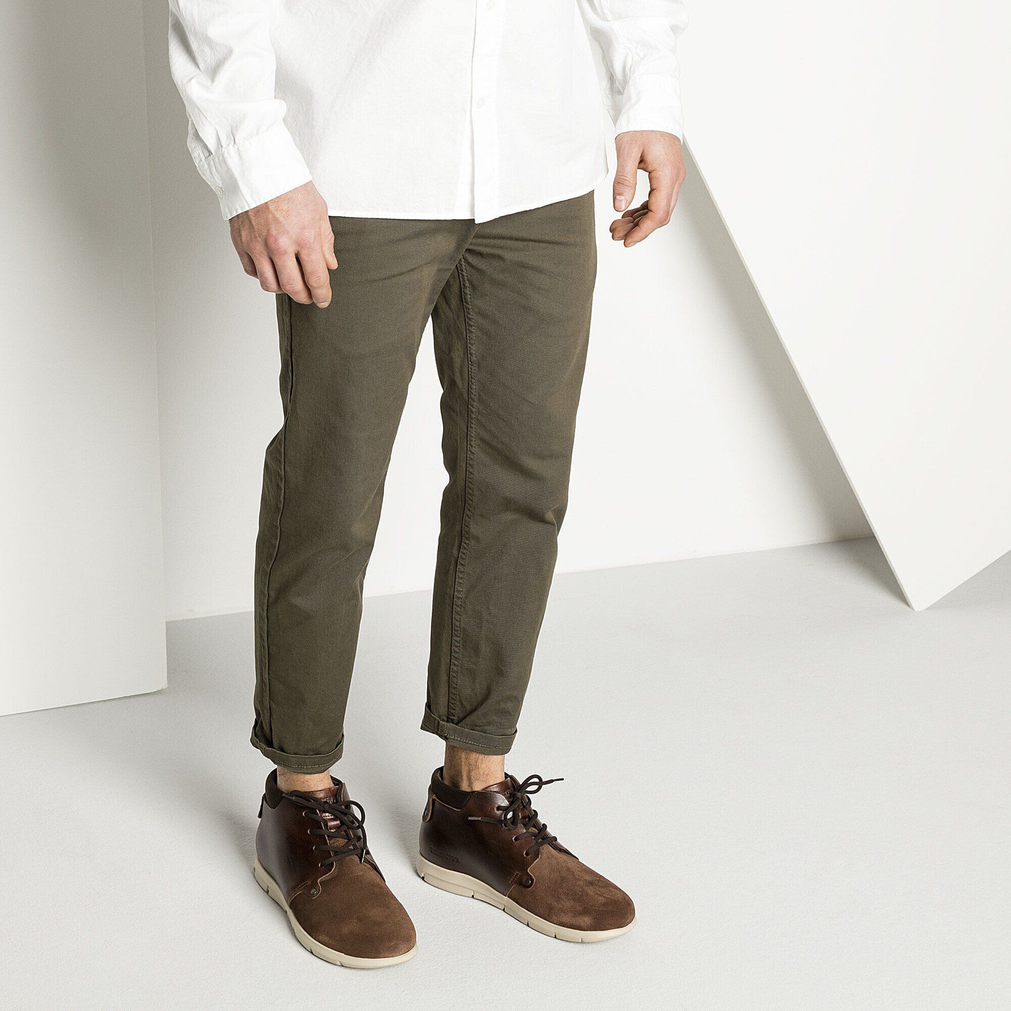 Estevan Men Suede Leather