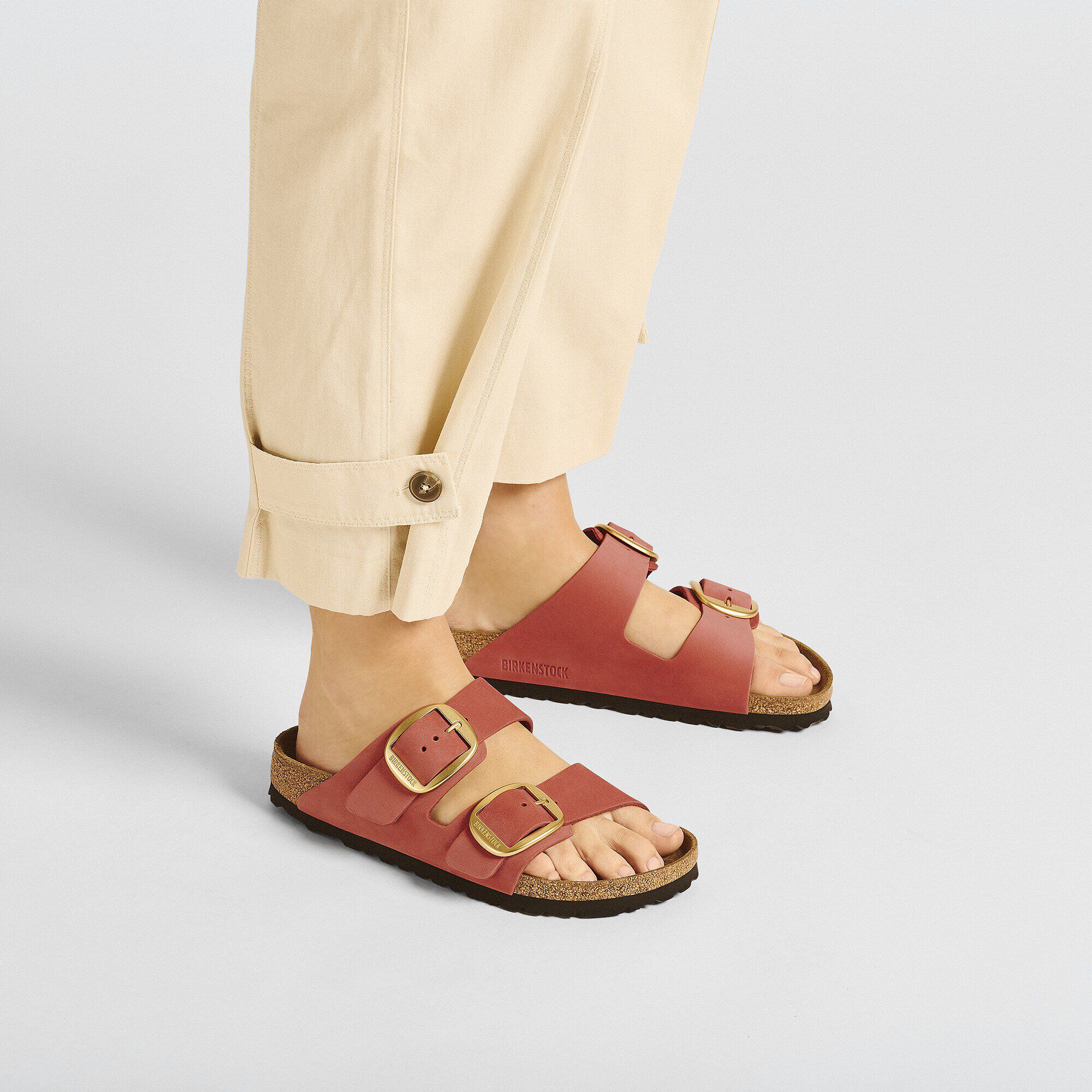 Arizona Big Buckle Nubuck Leather