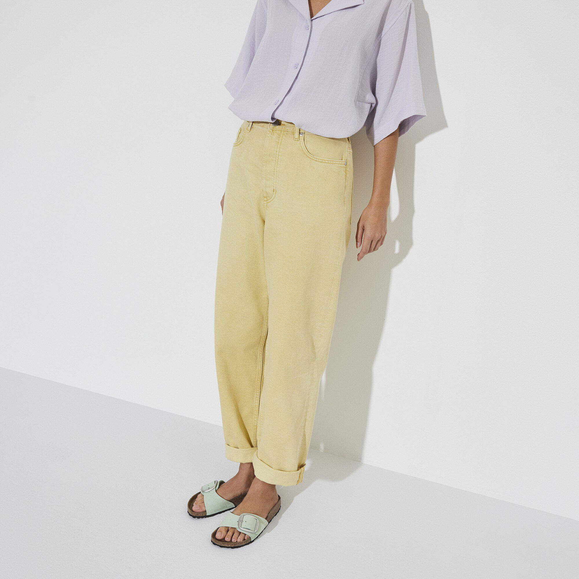 Madrid Big Buckle Nubuck Leather