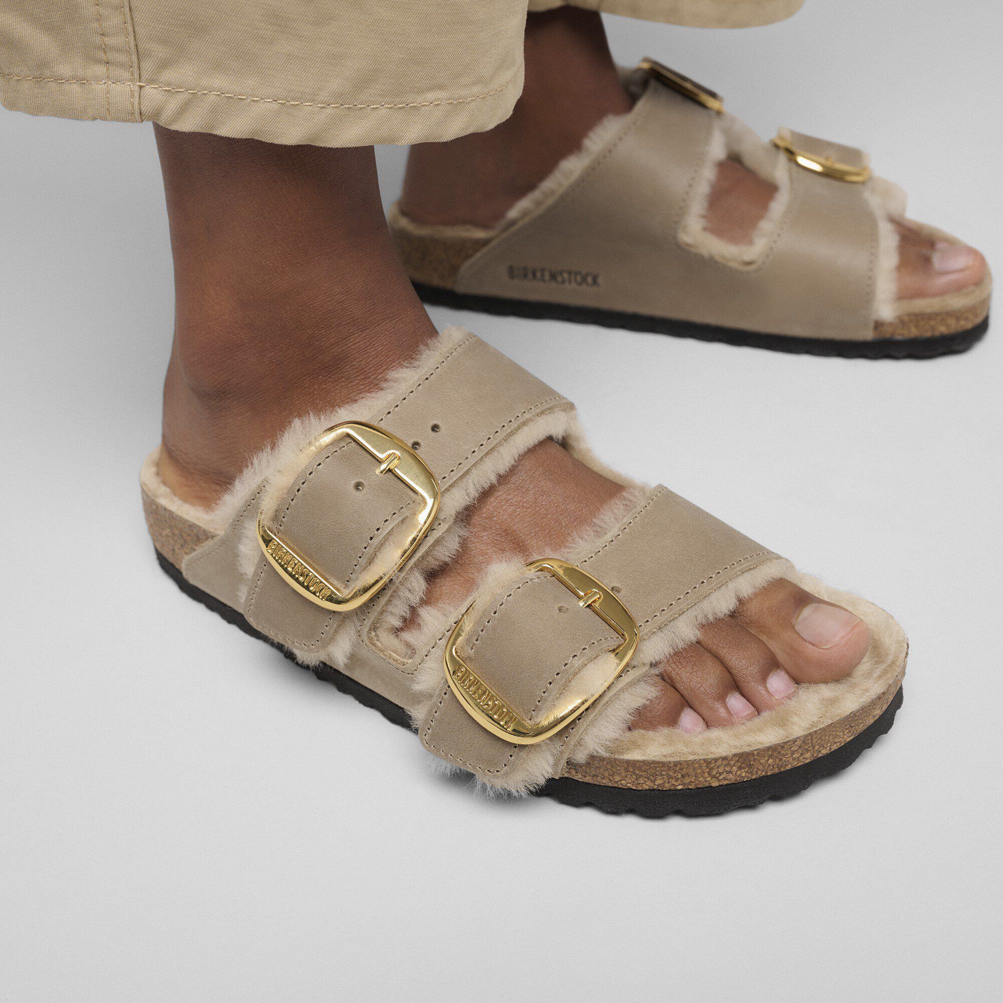 tobacco brown arizona birkenstock Arizona Big Buckle Shearling Oiled Leather in Color Tobacco Brown