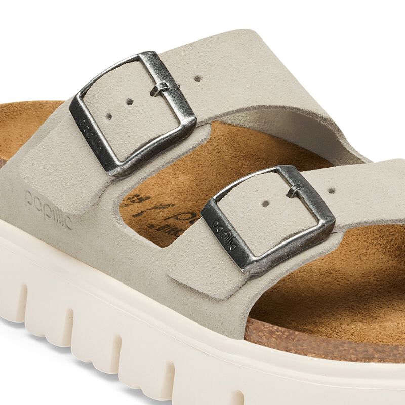 BIRKENSTOCK Arizona Platform Suede Leather Oyster Lounge Fit detail