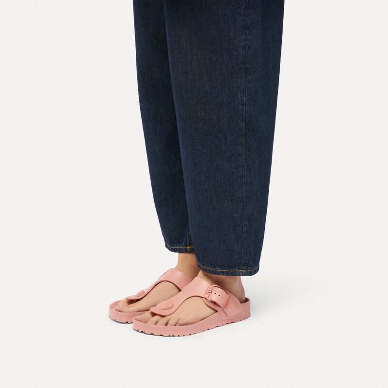 BIRKENSTOCK Gizeh Big Buckle EVA Pink Clay Classic Fit detail