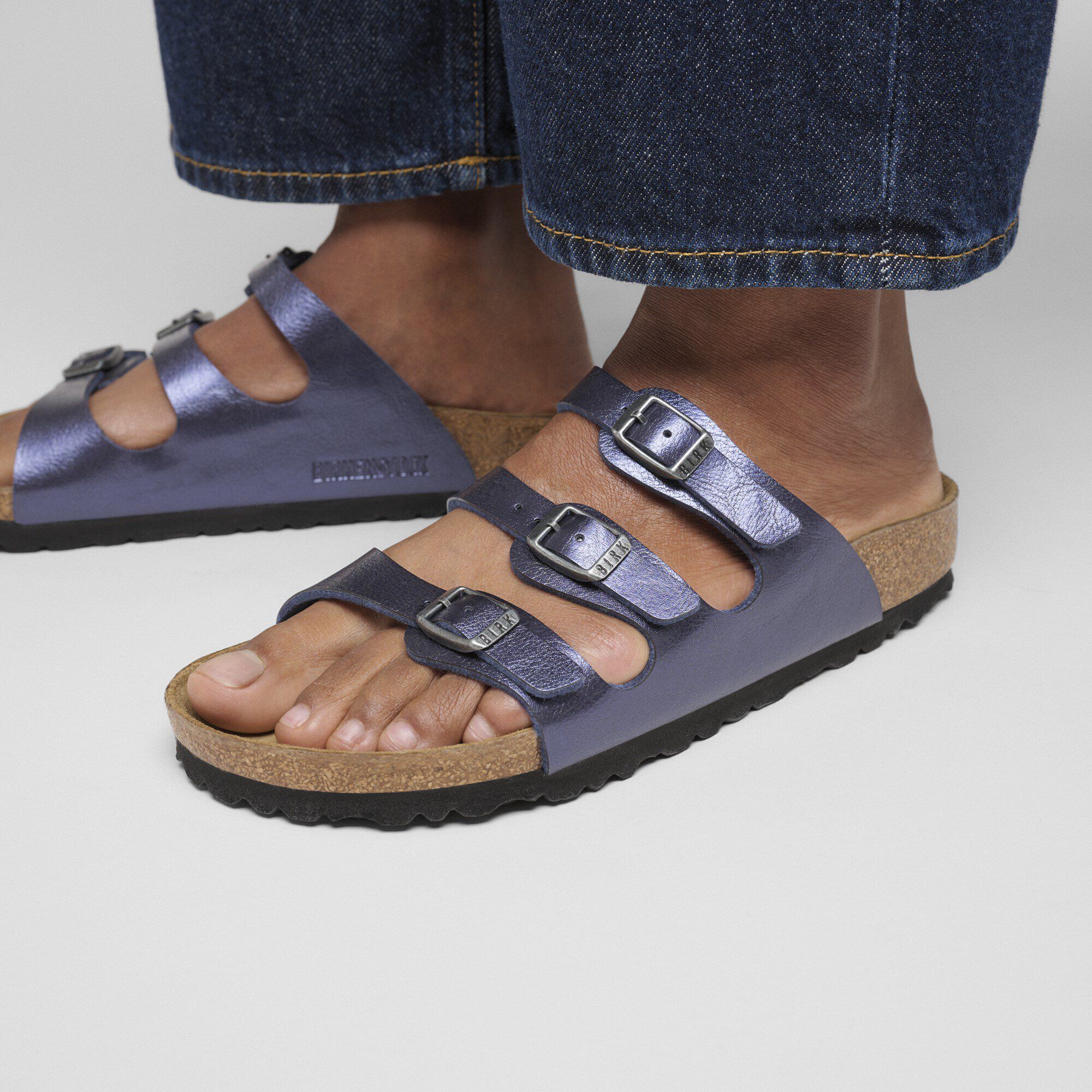 Florida Birko-Flor Close-up with a female model