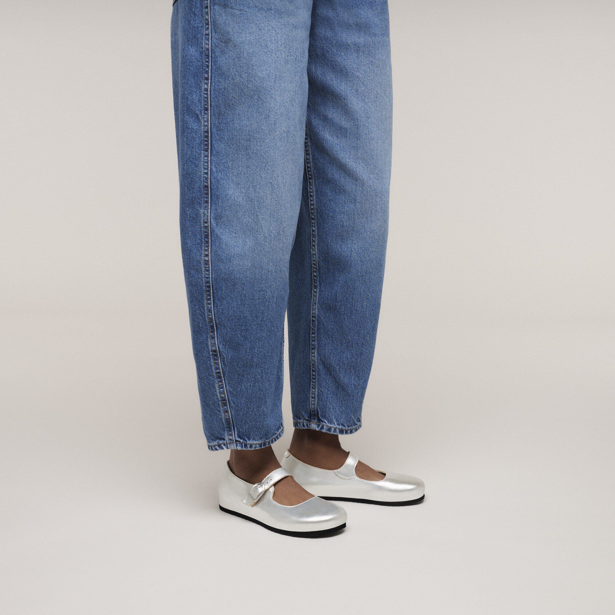 Santa Clarita Leather in Color Silver | BIRKENSTOCK US