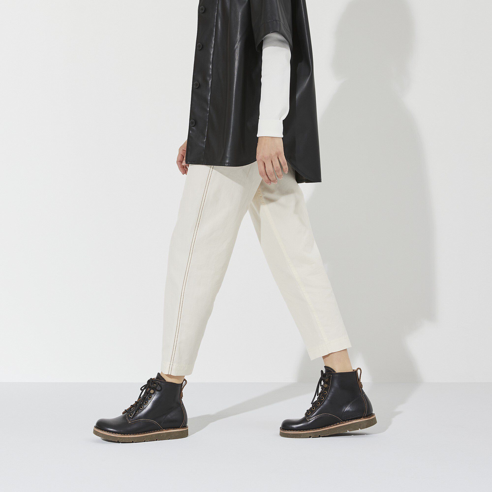 Birmingham Lace Women Oiled Leather