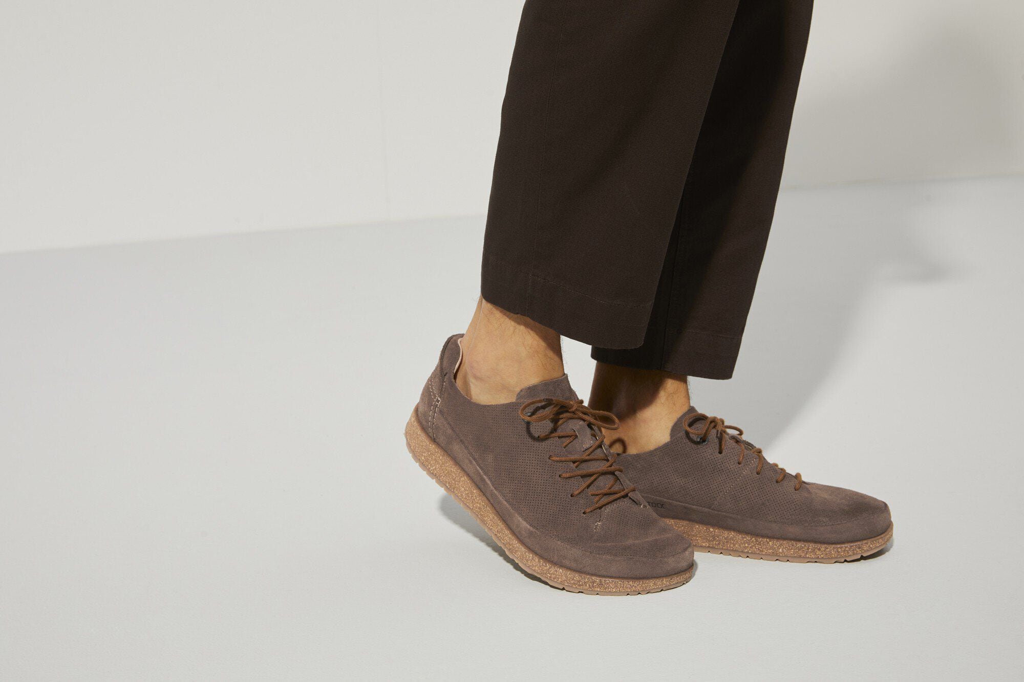 Honnef Light Suede Leather