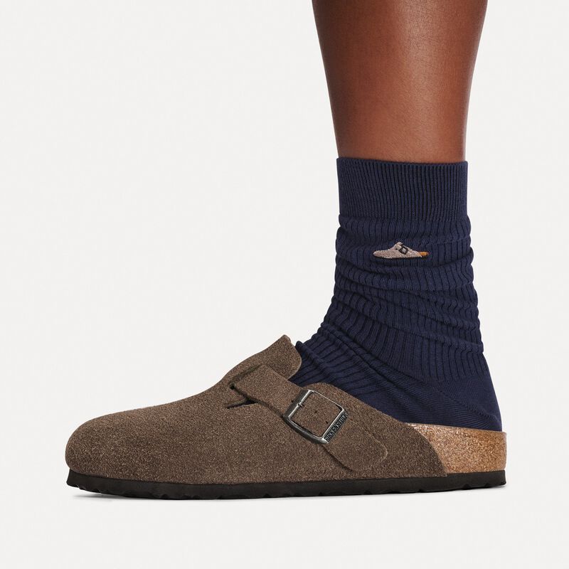 BIRKENSTOCK Boston Soft Footbed Suede Leather Concrete Gray City Comfort detail