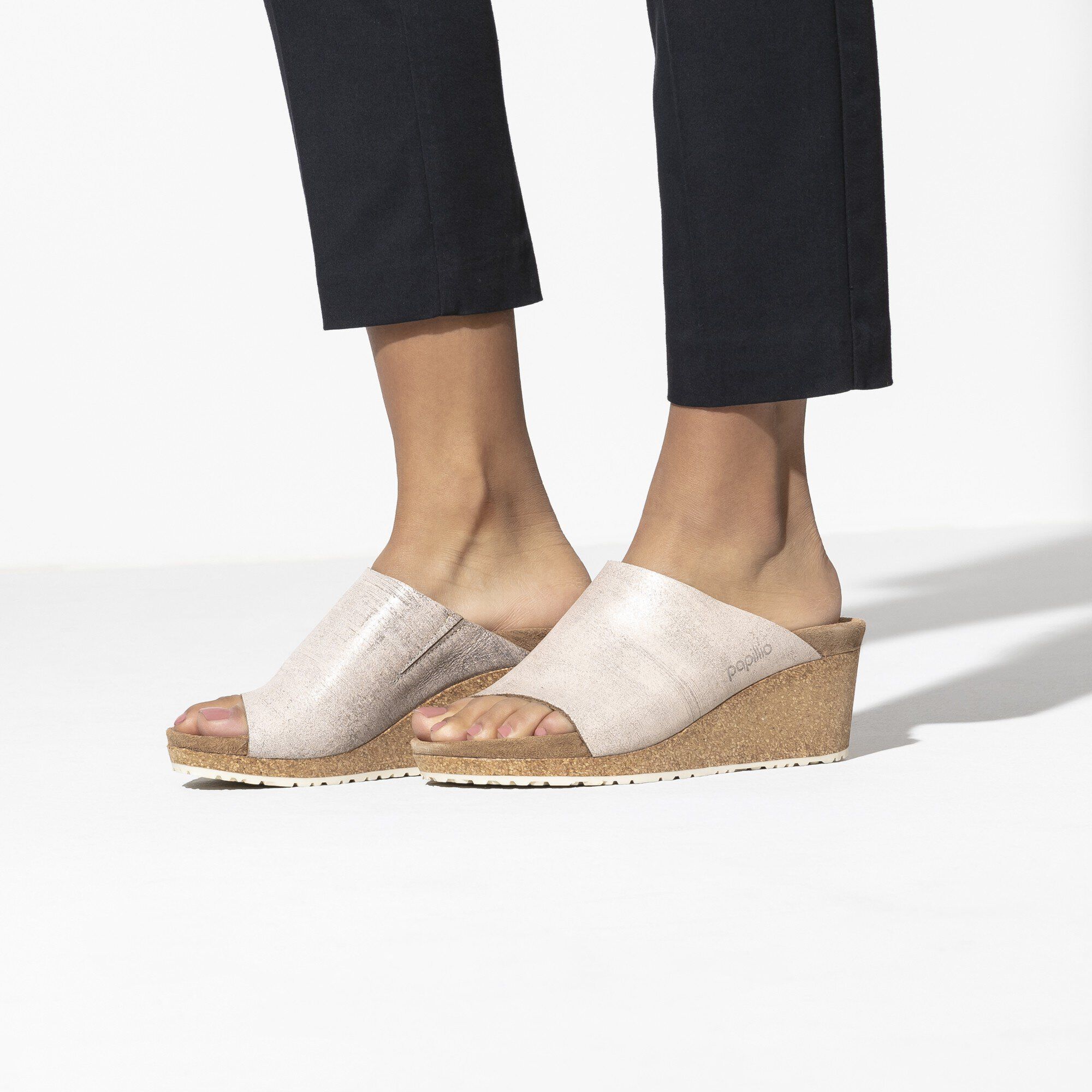 Namica Suede Leather