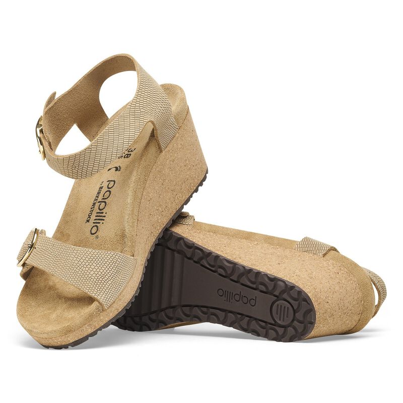 BIRKENSTOCK Soley Embossed Leather Sandcastle Daily Comfort detail