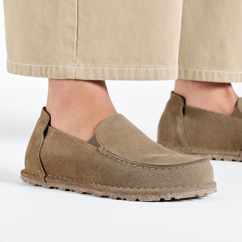 BIRKENSTOCK Utti Low Slip On Suede Leather Gray Taupe City Comfort detail
