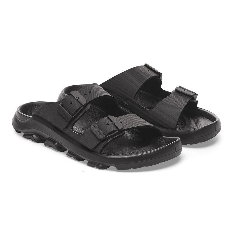 BIRKENSTOCK Mogami Terra Stealth Birko-Flor Apex Black Soft Sole detail