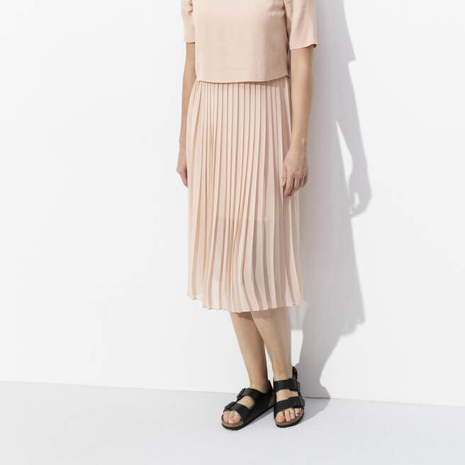 product photo 5 of 8