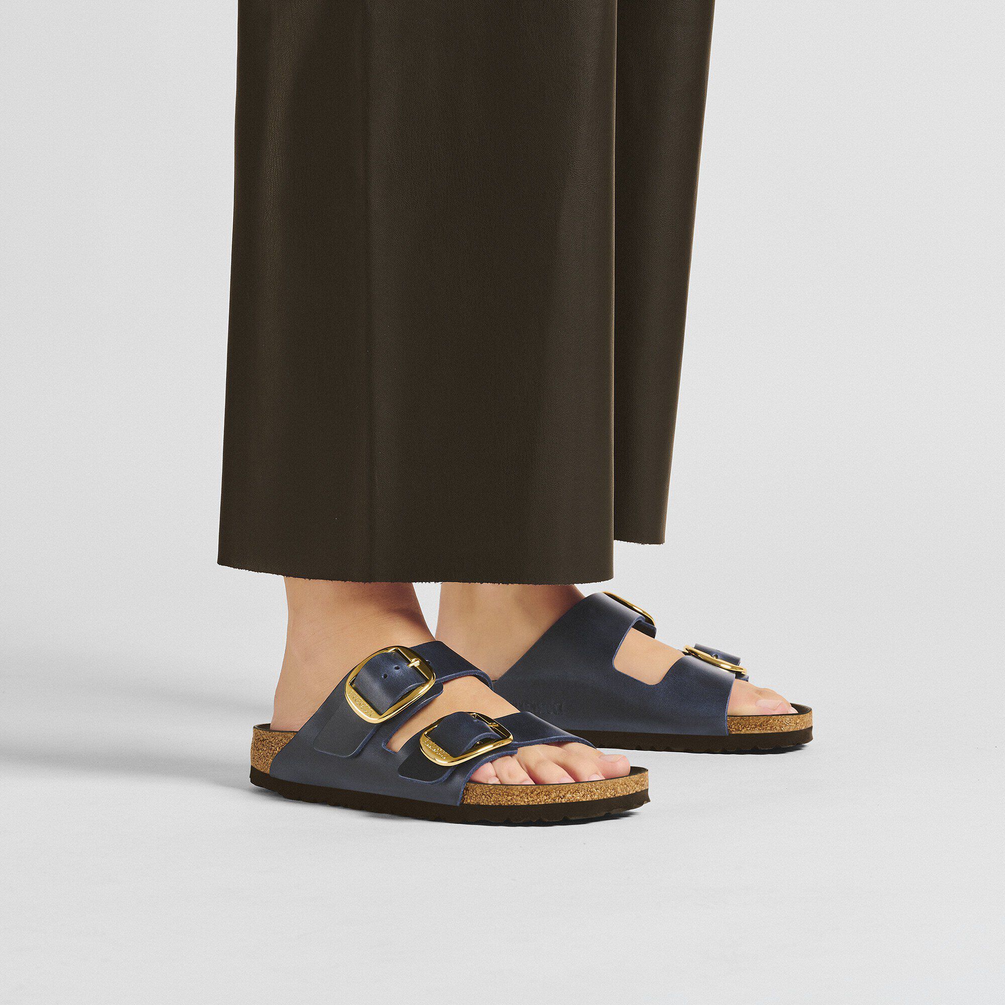 Arizona Big Buckle Oiled Leather