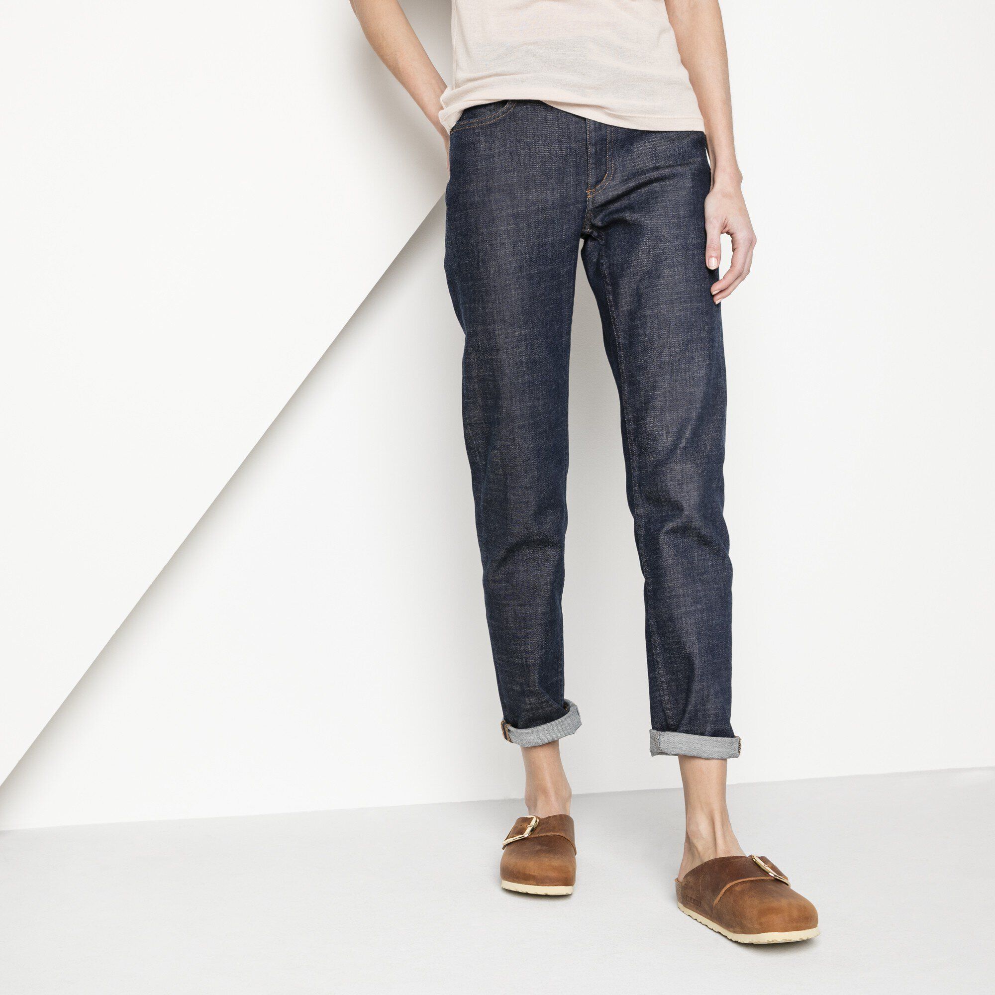 Basel Big Buckle Oiled Leather