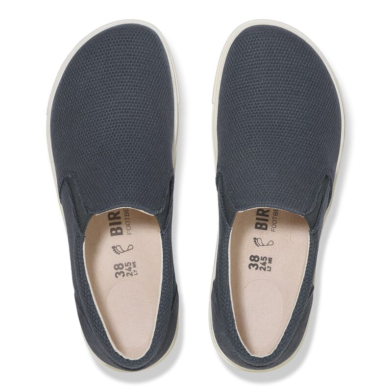 BIRKENSTOCK Oswego Natural Leather/Textile Midnight Blue Walk Edit detail