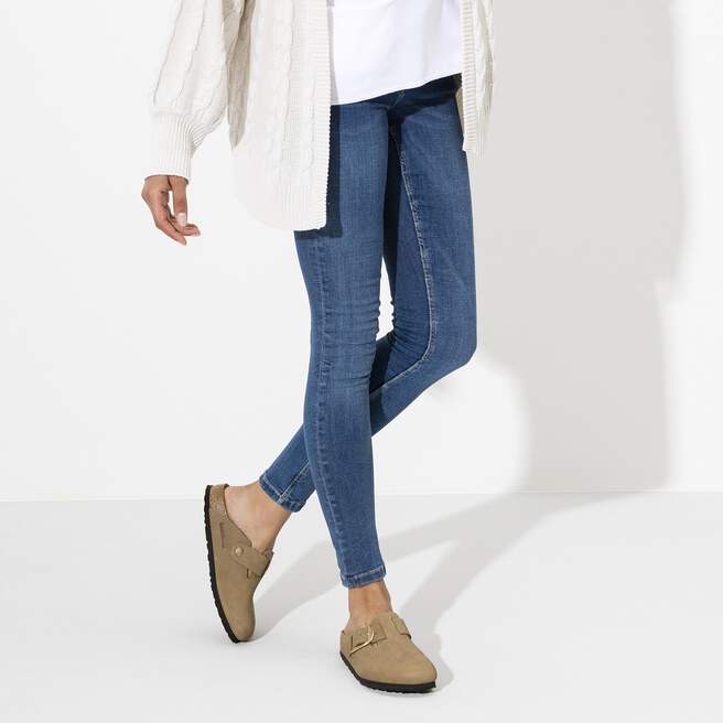 Boston Big Buckle Nubuck Leather