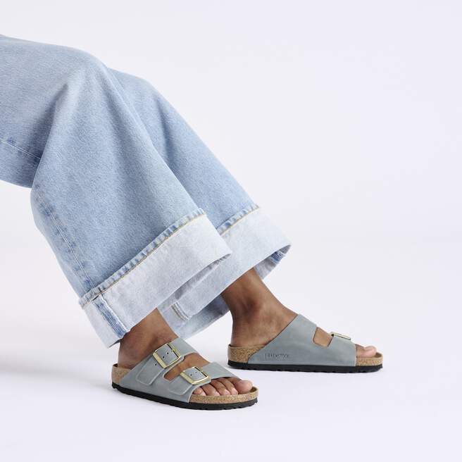 Mushuk ichida muz bilan porno Porno Yuliya Butakova